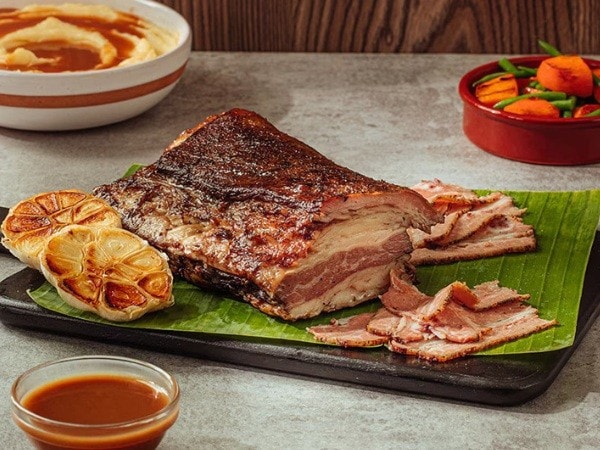 Filipino Food - 4/ lechon baka