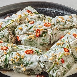 Bicol’s inulukan crab dish in coconut sauce with chopped red chilies. Bicol’s inulukan crab dish in coconut sauce with chopped red chilies.
