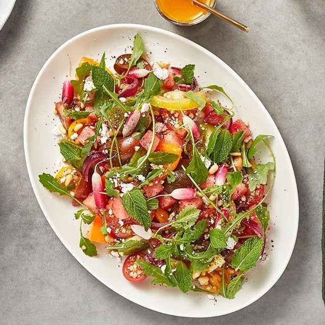 Crafting A Healthy Menu? Try These 7 Salad Recipes