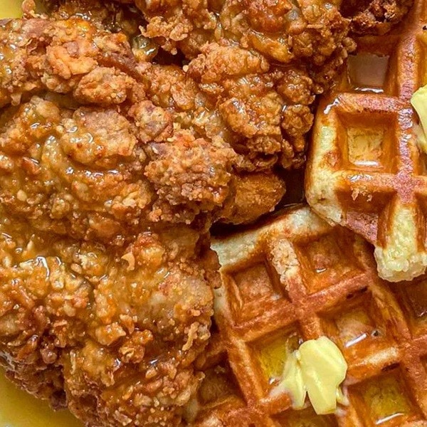 Crispy Fried Chicken Fillet with Waffles Recipe Crispy Fried Chicken Fillet with Waffles Recipe