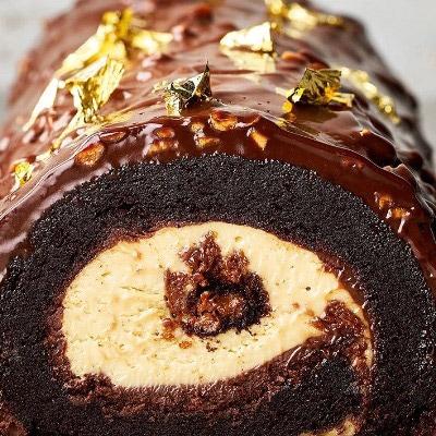Flourless Choco-Peanut Butter Cake Roll
