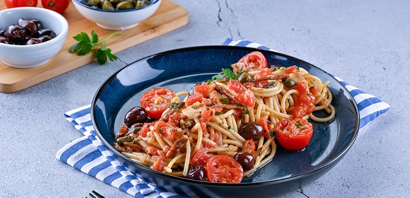 Smokey Spaghetti with Crispy Tuyo Flakes – - Recipe