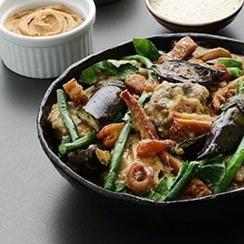 Kare-Kare with Bagoong Salad Kare-Kare with Bagoong Salad