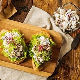 Chicken, Grape, and Walnut Salad Chicken, Grape, and Walnut Salad