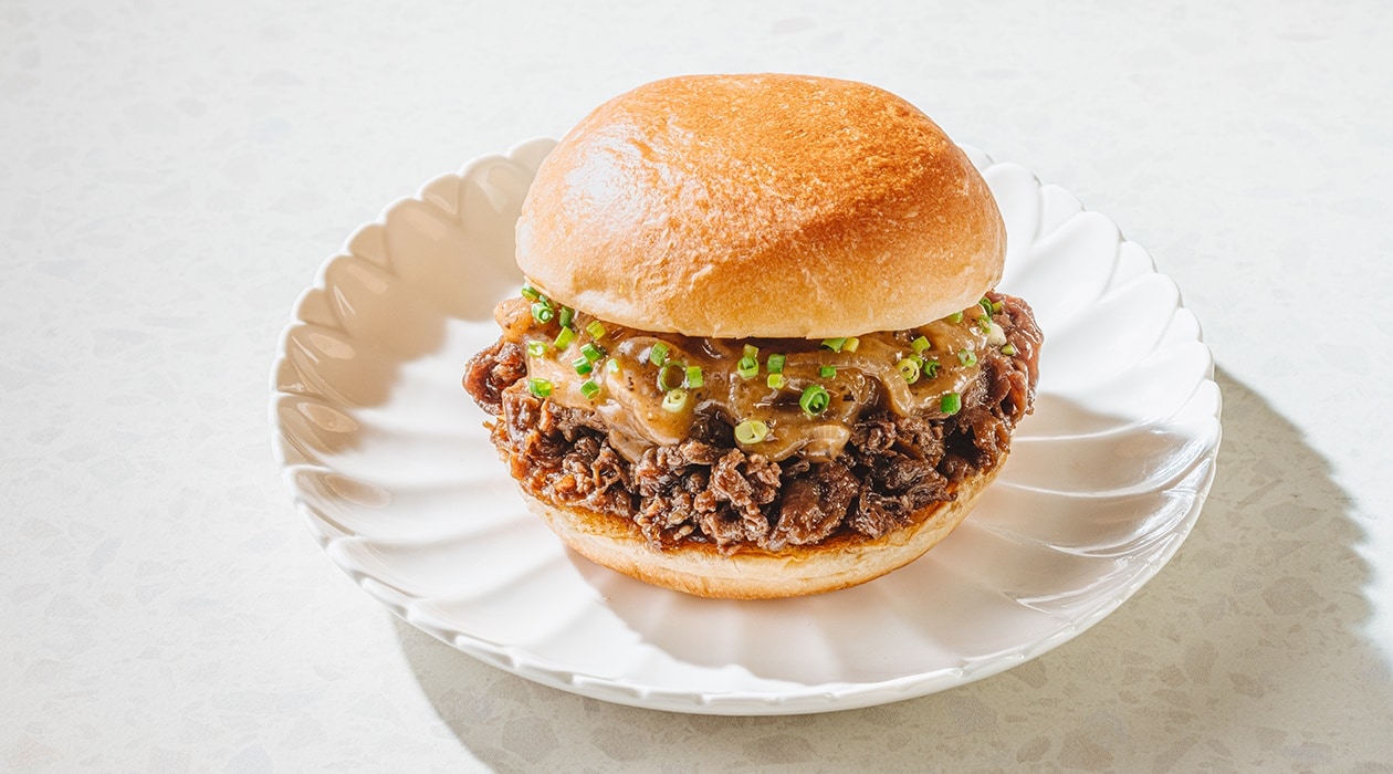 Beef Steak Burger with Caramelized Onions – - Recipe