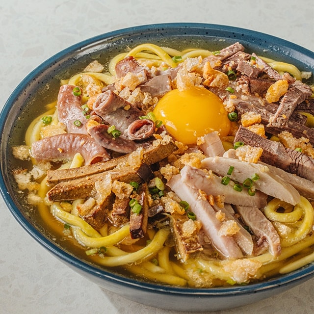 Classic La Paz Style Batchoy Classic La Paz Style Batchoy