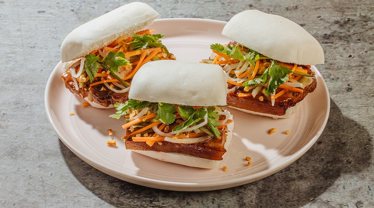 Sticky Pork Belly Adobo with Pickled Vegetables in Mantou Buns – - Recipe