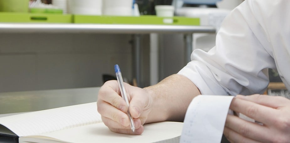 Find Out How to Price Your Menu for Dine-in, Delivery, and Takeaway