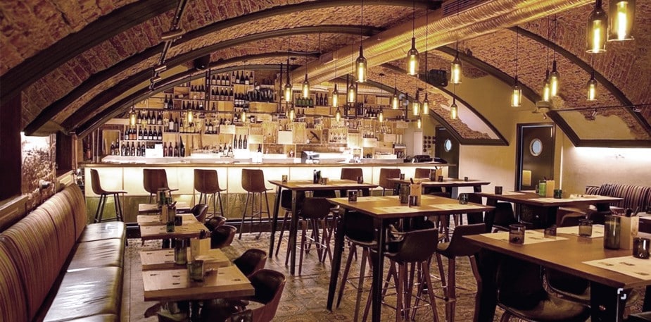 Sample layout for a small restaurant.