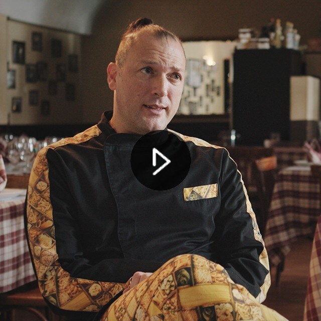 Chef's 10 Tips to Make Your Restaurant Ready for Delivery and Takeout Chef's 10 Tips to Make Your Restaurant Ready for Delivery and Takeout
