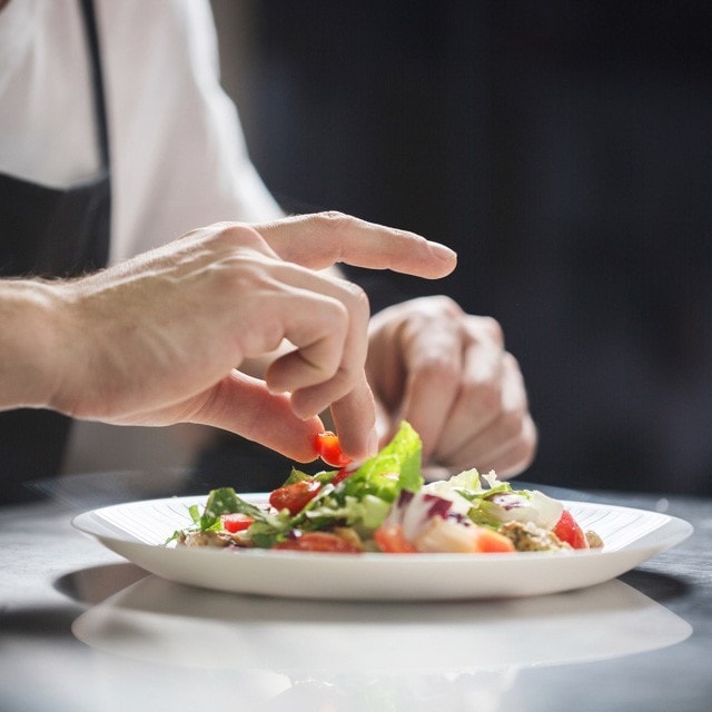 Serve Dishes in Style with These 5 Simple Ways to Present Food Like a Chef Serve Dishes in Style with These 5 Simple Ways to Present Food Like a Chef