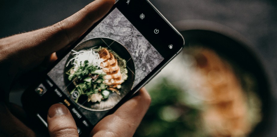 Food Photography: Tips and Tricks for Taking Better Photos of Your Menu