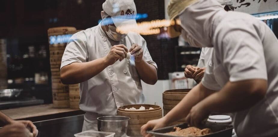 8 Tips on Food Safety for Restaurants
