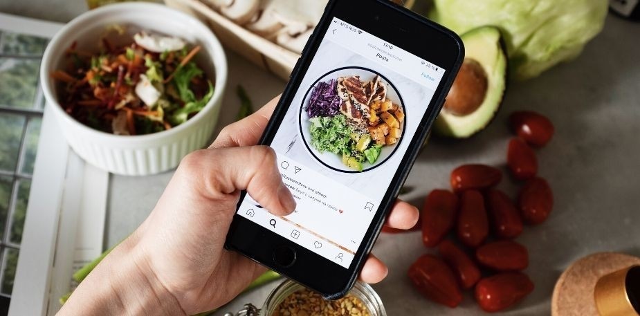 Restaurant and Food Marketing with Social Media Promos