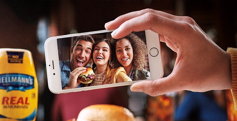 burger selfie hellmanns burger selfie hellmanns