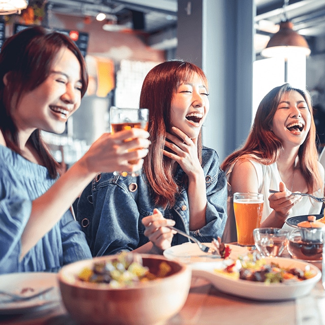 Tip #3. Share meals together Tip #3. Share meals together